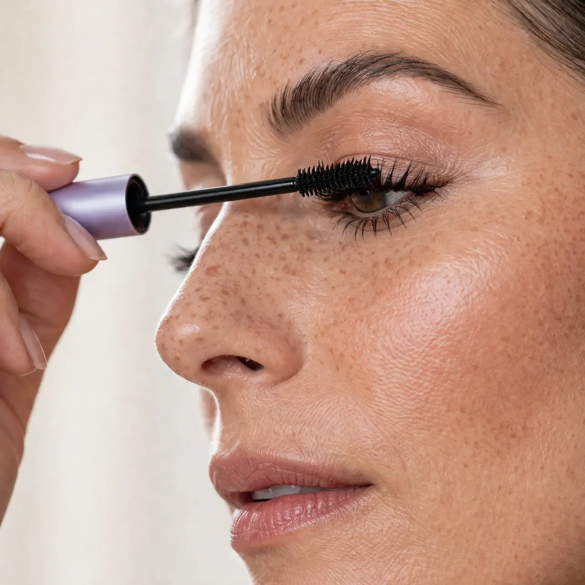 Divifit Mascara - For Mature Lashes